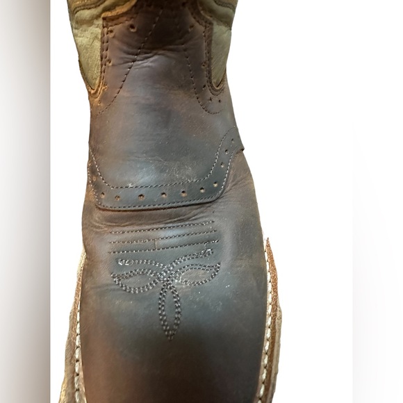 Old West Boys Brown Cowboy Boots 13.5 - Picture 5 of 12